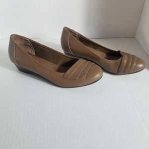 KIM ROGERS SLIP ON WOMEN'S SHOES SIZE 6